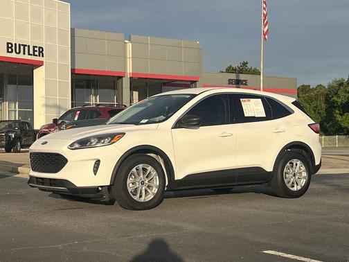 Oxford White 2022 Ford Escape SE