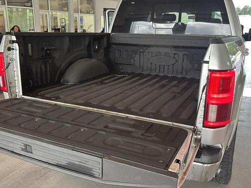 Ingot Silver 2018 Ford F-150 Lariat