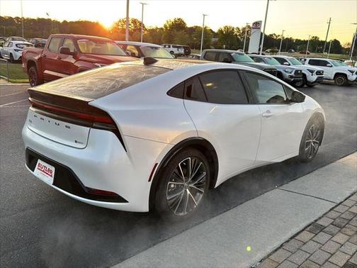 2023 Toyota Prius XLE