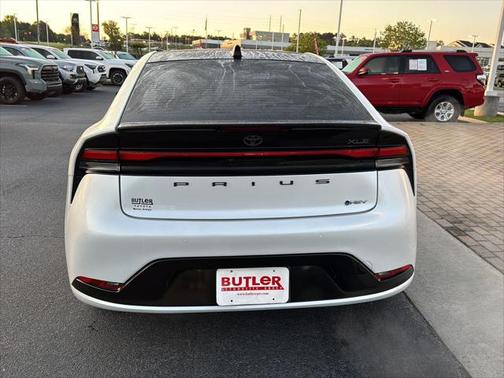 2023 Toyota Prius XLE