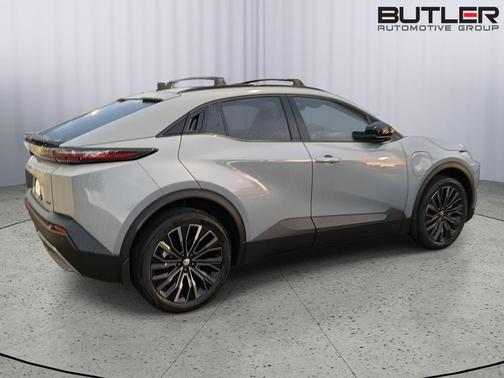 Cement 2026 Toyota C-HR XSE