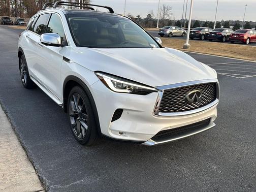 2023 INFINITI QX50 SENSORY