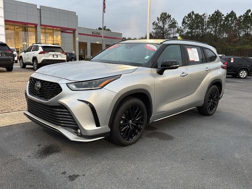 2024 Toyota Highlander XSE