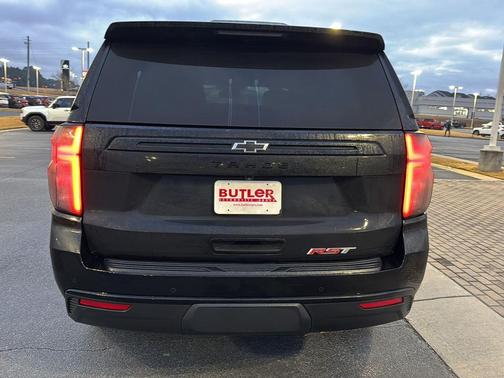 2023 Chevrolet Tahoe 4WD RST