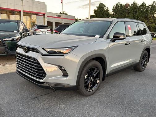 2026 Toyota Grand Highlander Hybrid Nightshade Edition