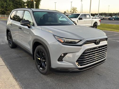 2026 Toyota Grand Highlander Hybrid Nightshade Edition