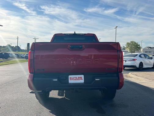 2026 Toyota Tundra Hybrid Platinum