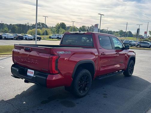 2026 Toyota Tundra Hybrid Platinum