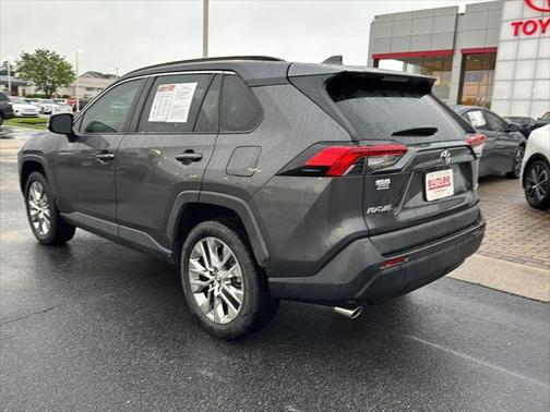 2020 Toyota RAV4 XLE Premium
