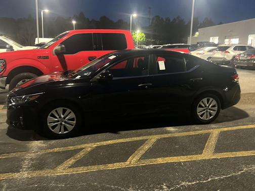 Super Black 2024 Nissan Sentra S
