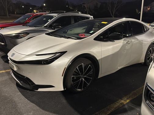 2023 Toyota Prius XLE