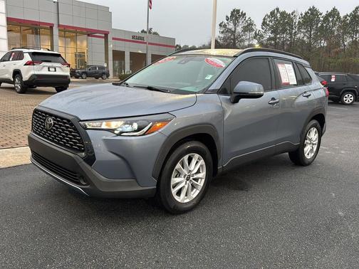 2022 Toyota Corolla Cross LE