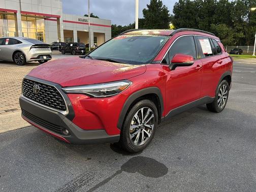 2022 Toyota Corolla Cross XLE