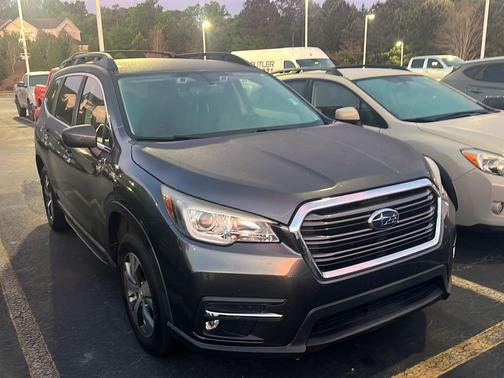 Magnetite Gray Metallic 2019 Subaru Ascent Premium 8-Passenger