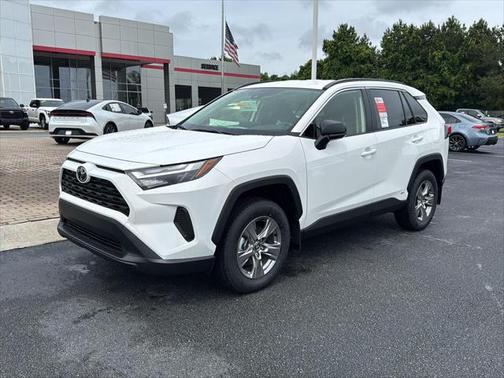 2025 Toyota RAV4 Hybrid LE