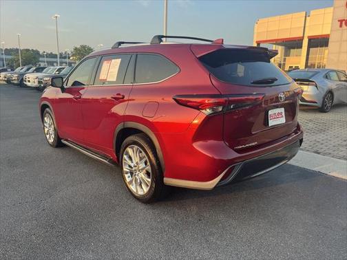 2022 Toyota Highlander Limited