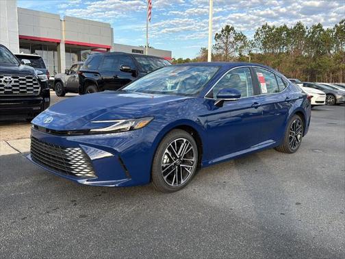 2025 Toyota Camry XLE