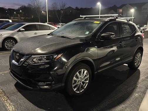 2021 Nissan Rogue Sport SV