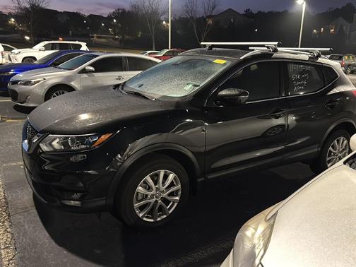 2021 Nissan Rogue Sport SV