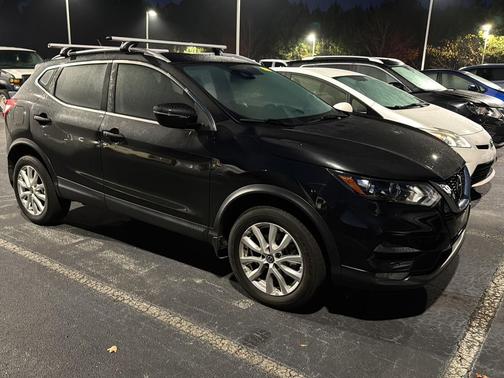 2021 Nissan Rogue Sport SV