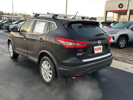 2021 Nissan Rogue Sport SV