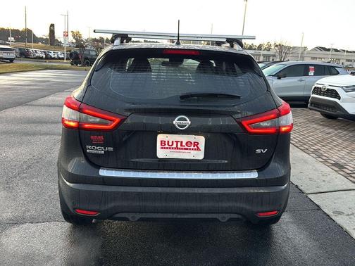 2021 Nissan Rogue Sport SV