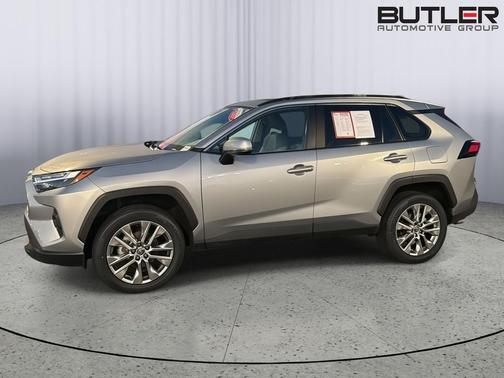 Silver Sky Metallic 2023 Toyota RAV4 XLE Premium