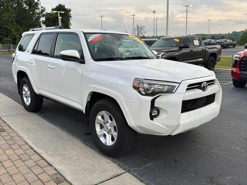 2024 Toyota 4Runner SR5