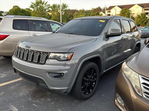 2021 Jeep Grand Cherokee Laredo