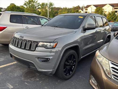 2021 Jeep Grand Cherokee Laredo