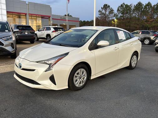 2016 Toyota Prius Two