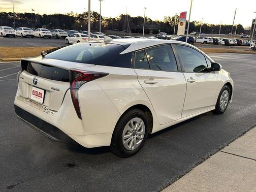 2016 Toyota Prius Two