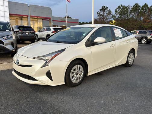 2016 Toyota Prius Two