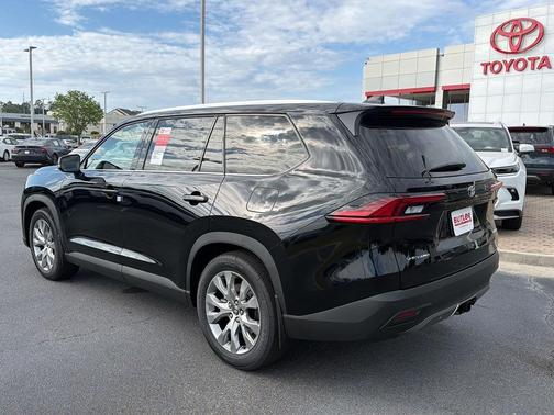 Midnight Black Metallic 2026 Toyota Grand Highlander Hybrid Limited