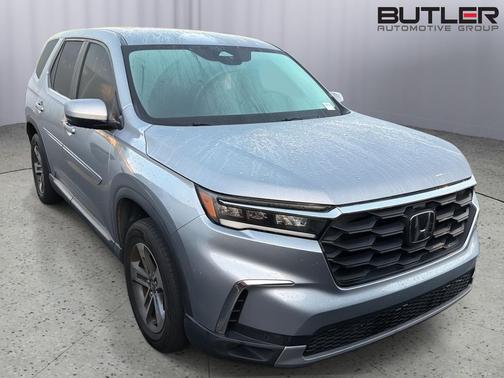Lunar Silver Metallic 2024 Honda Pilot EX-L 7 Passenger