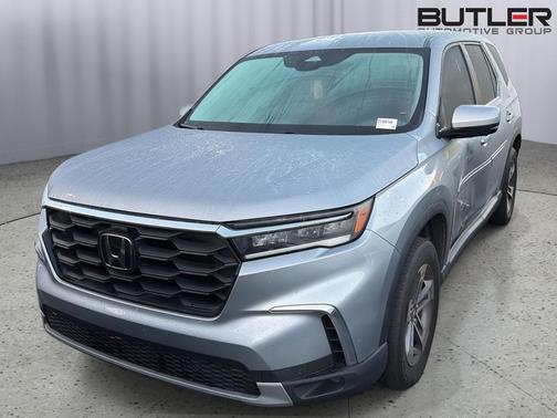 Lunar Silver Metallic 2024 Honda Pilot EX-L 7 Passenger