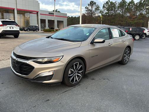 2024 Chevrolet Malibu FWD RS