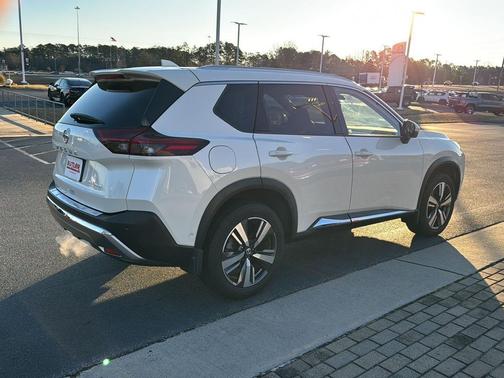 2021 Nissan Rogue Platinum