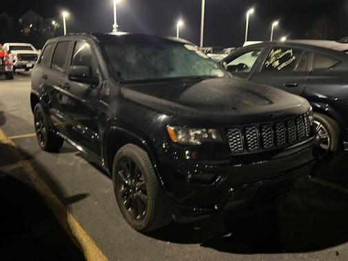 2021 Jeep Grand Cherokee Laredo