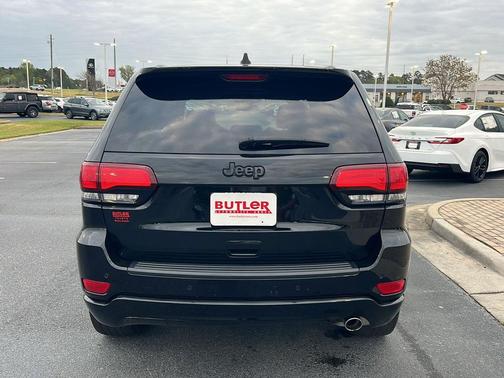 2021 Jeep Grand Cherokee Laredo