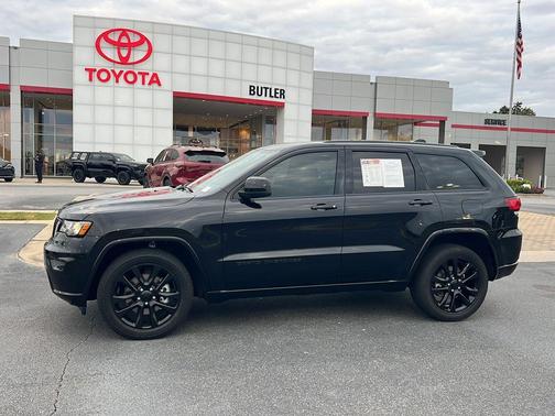 2021 Jeep Grand Cherokee Laredo