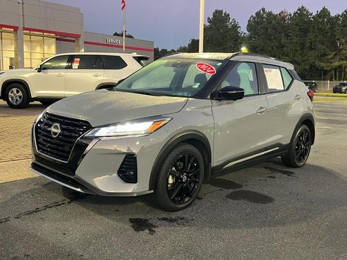 2024 Nissan Kicks SR