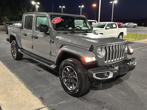 2022 Jeep Gladiator Overland