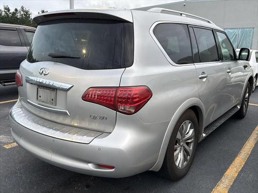 2017 INFINITI QX80 Base