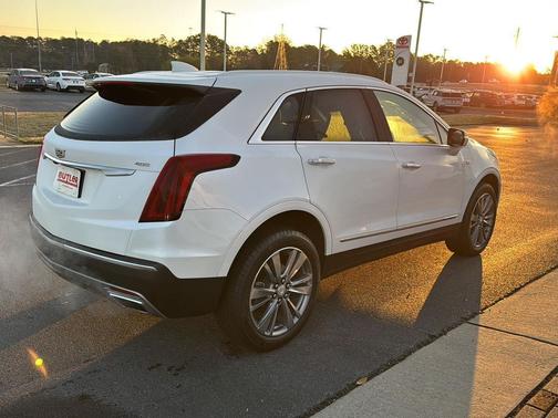 2025 Cadillac XT5 Premium Luxury