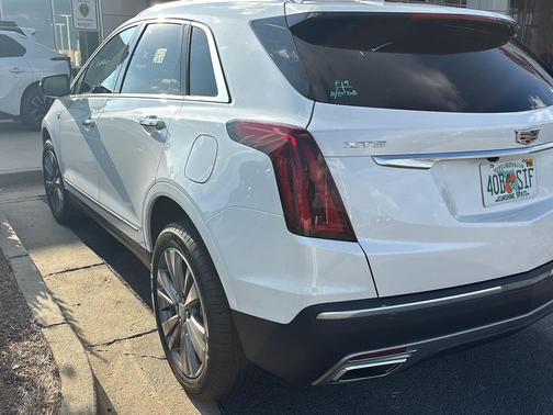 2025 Cadillac XT5 Premium Luxury