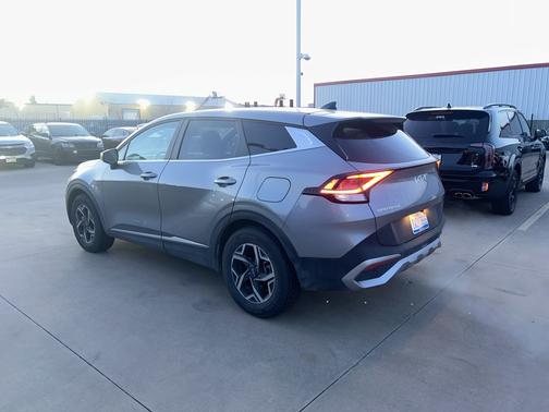 2024 Kia Sportage LX