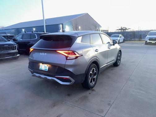 2024 Kia Sportage LX