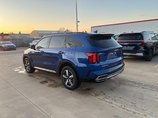Sapphire Blue 2023 Kia Sorento S