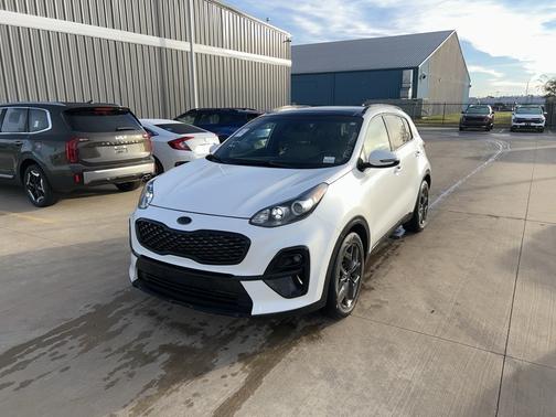 2022 Kia Sportage Nightfall